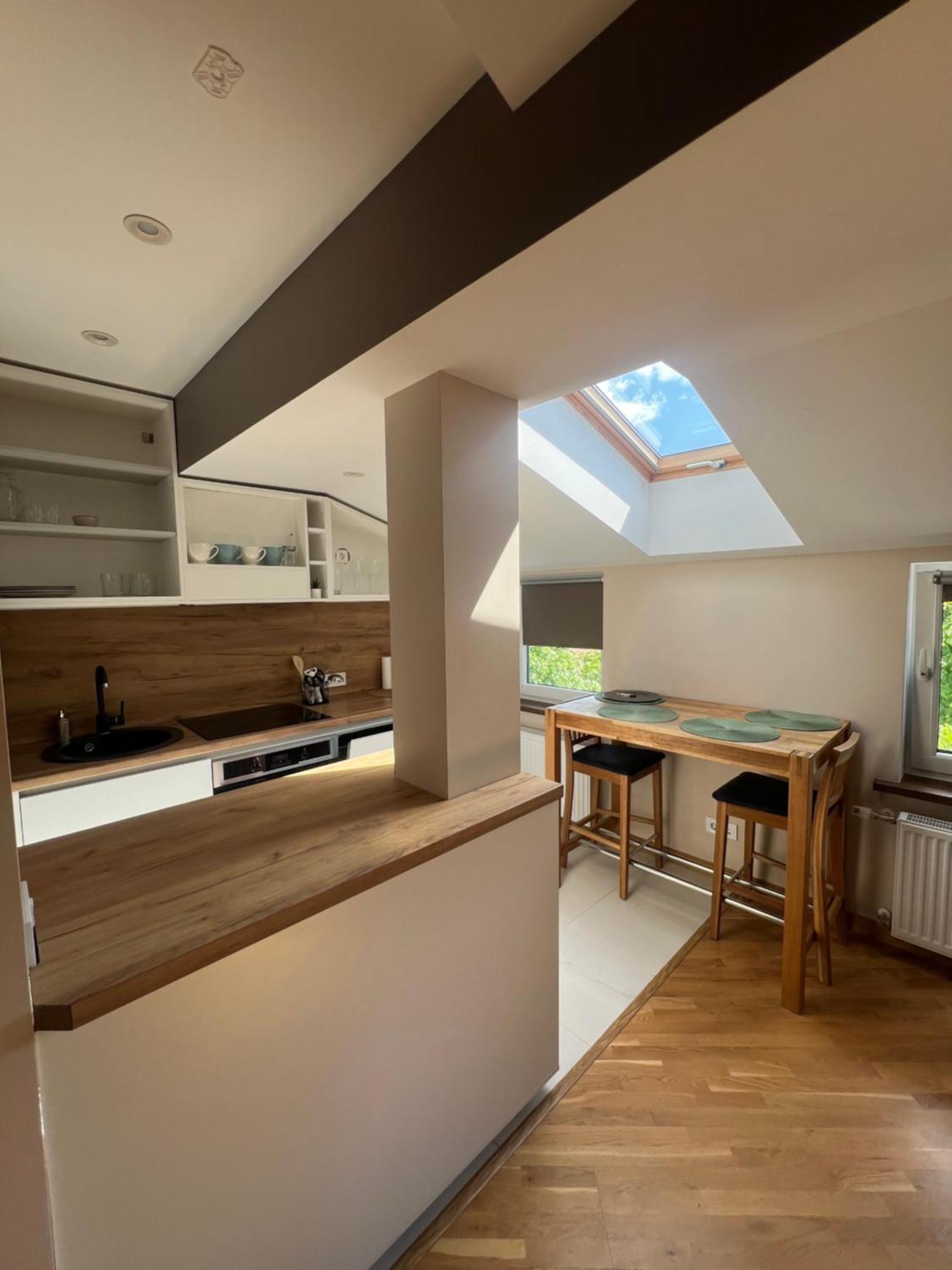 Kungu Street Apartment Liepāja Kültér fotó